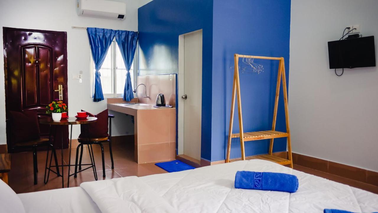 Lea'S Guesthouse And Restaurant كامبوت المظهر الخارجي الصورة